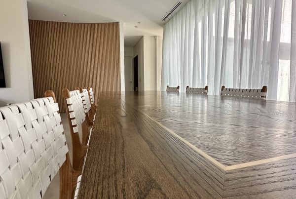 Phil’s Furniture Freighters delivering and setting up a handcrafted Christian Cole timber dining table in Aspendale, Victoria