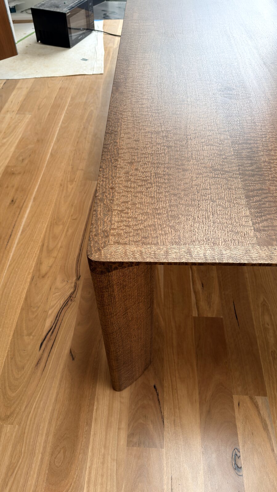 Lowe Furniture dining table positioned in Kangaroo Valley in August 2026